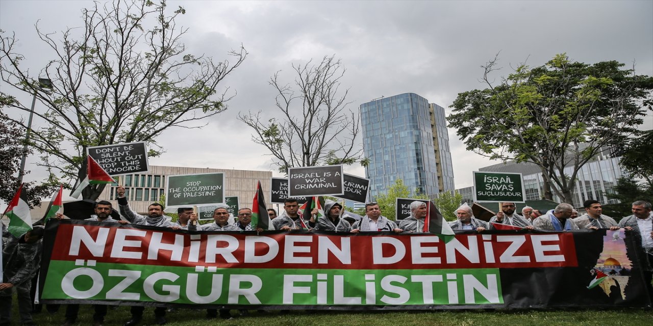 "Kanlı ellerinizi Gazze'den çekin"