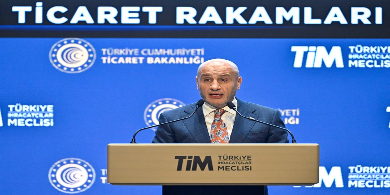 "Cumhuriyet tarihinin en yüksek aylık ihracatına ulaştık"