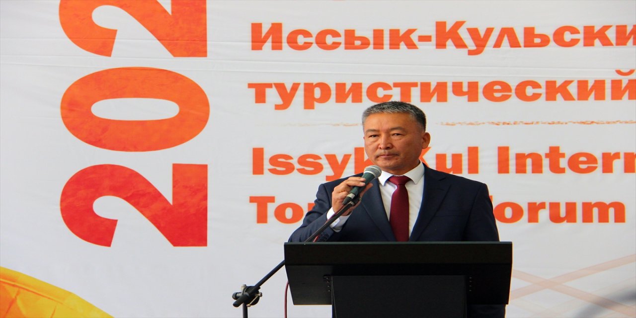 Kırgızistan'da "Issık-Göl Uluslararası Turizm Forumu" düzenledi.