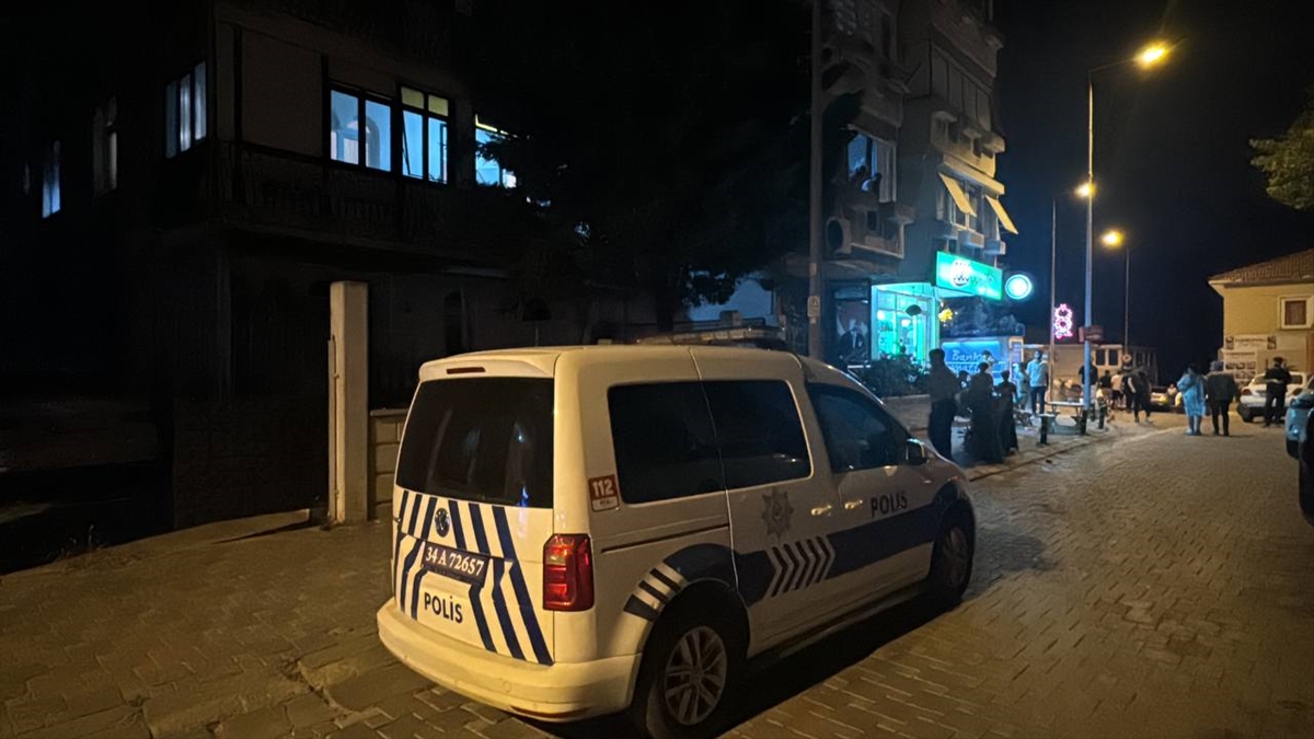 Büyükçekmece'de bir kişi evine gelen kar maskeli şahıs tarafından öldürüldü