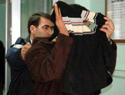 Yıldız Teknik Üniversitesi'nde taşlı kavga