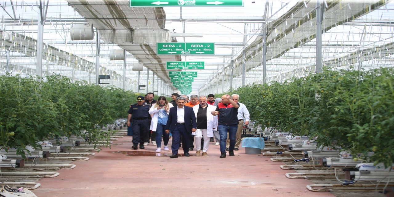 "Devletimizin tüm kademeleri vatandaşımızın yanında. Çalışmalarımız sürüyor."