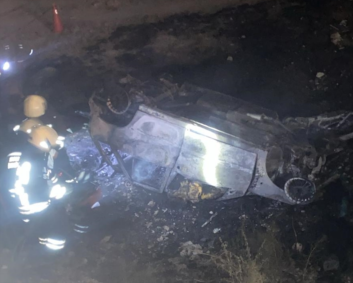 Konya'da otomobilin devrildiği kazada 4 kişi öldü