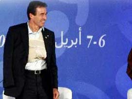 Rasmussen'den omzunun çıktığı bildirildi