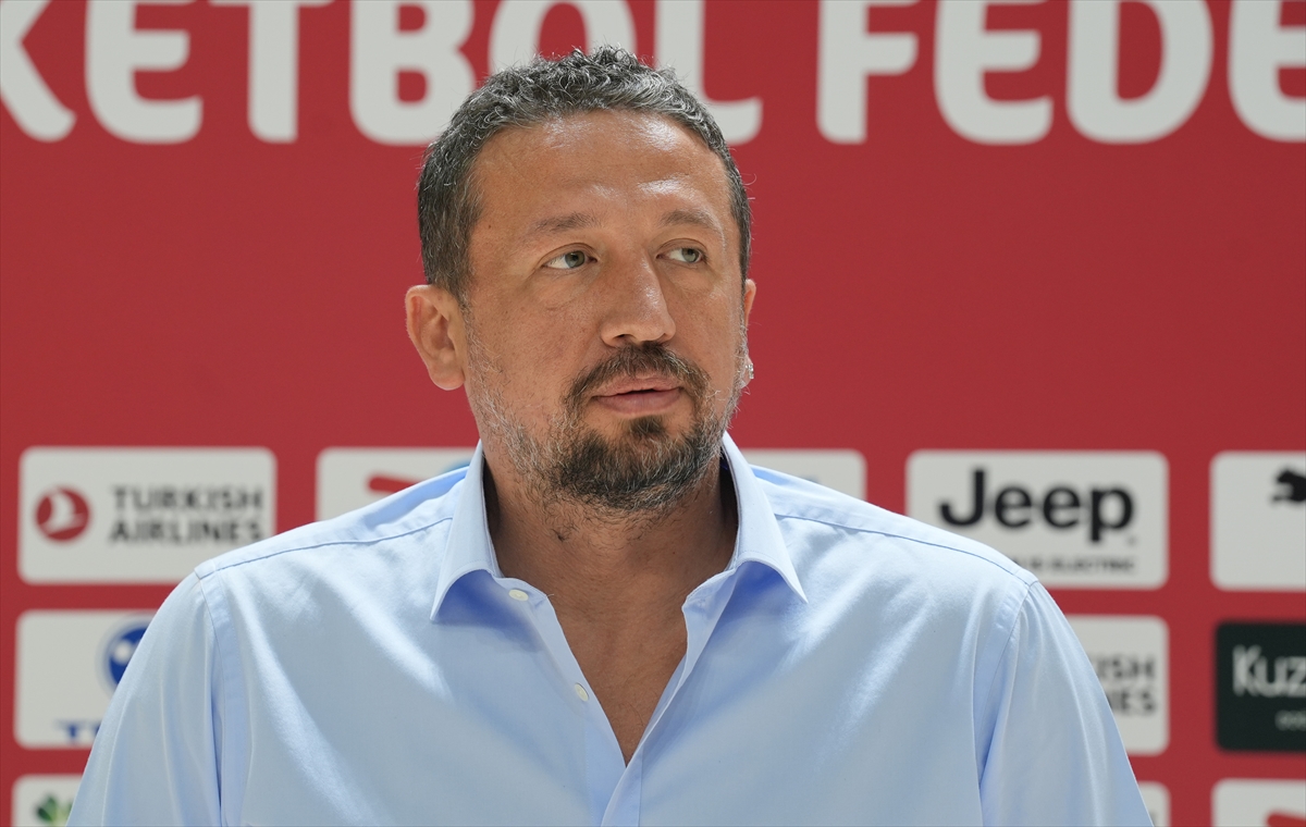 A Milli Erkek Basketbol Takımı, basın mensuplarıyla bir araya geldi