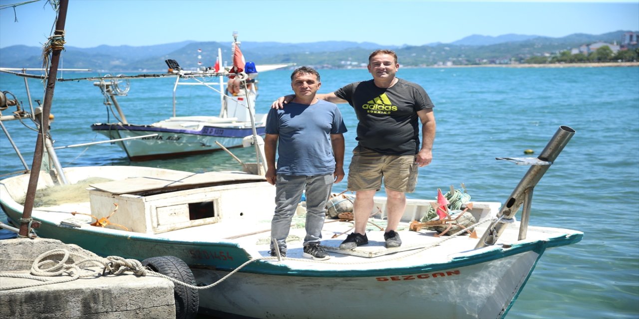 Ordu'da iki gün önce denizde oluşan hortumun içinden kayıkla geçen Karadenizli balıkçılar yaşadıklarını anlattı.