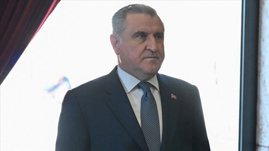 "Uzun uzun yazmaya gerek yok..."