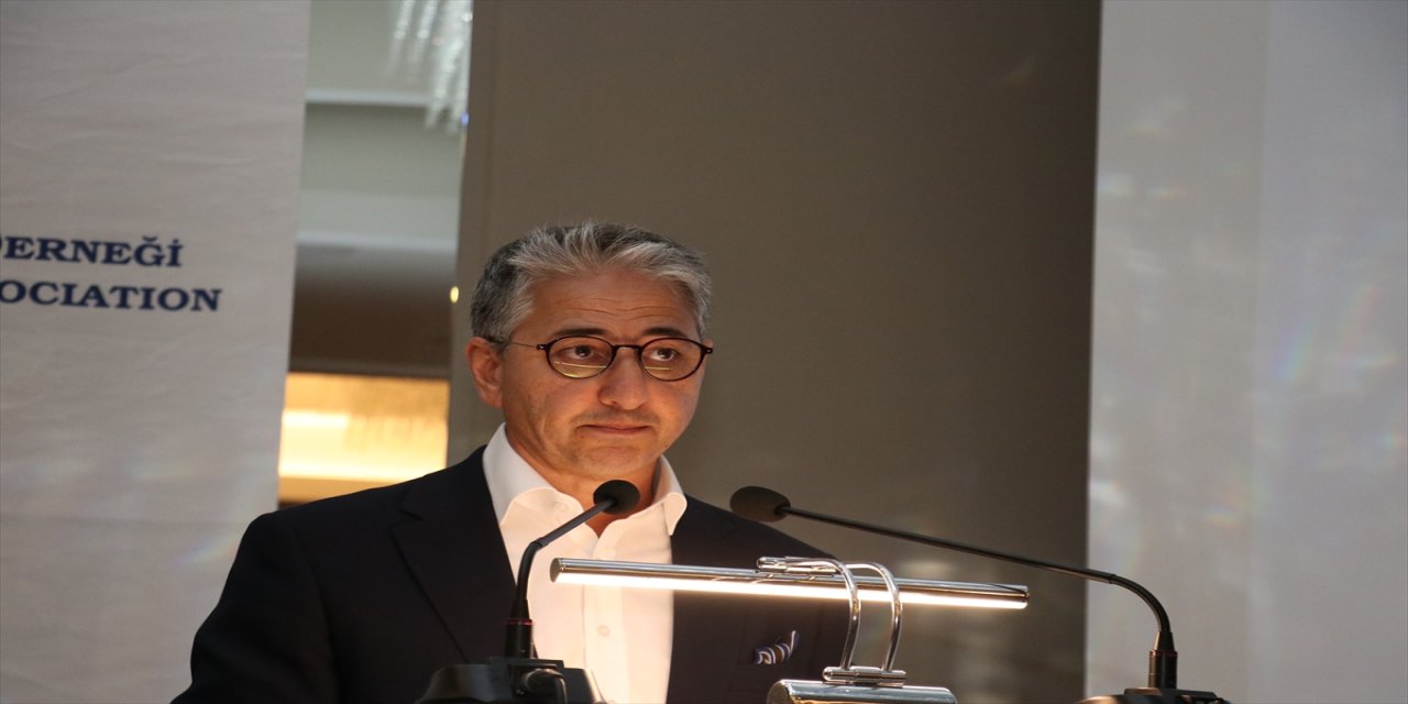 Profesyonel Otel Yöneticileri Derneği (POYD) üyeleri, Antalya'nın Aksu ilçesinde sürdürülebilir turizmi değerlendirdi.