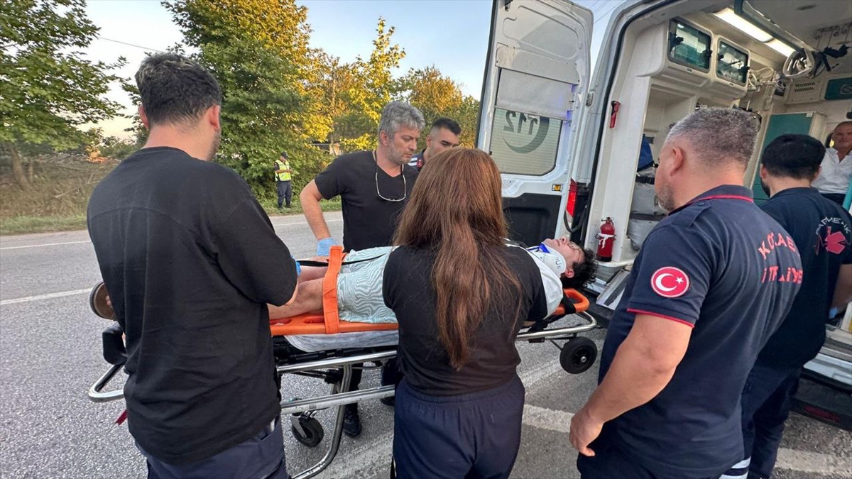 Sosyal medya fenomeni kazada yaralandı