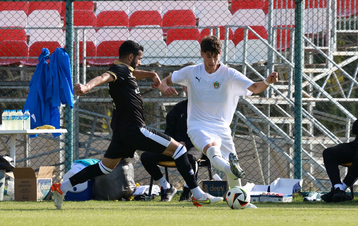 Corendon Alanyaspor: 1 - Neftçi Bakü: 3