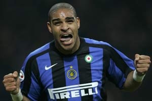 Yeşil sahalardan bir yıldız kayıyor