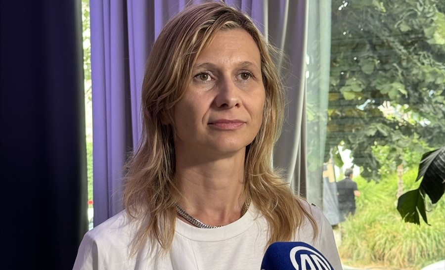 Bosnalı senarist Elma Tataragic, bugün hala dünyada soykırımlar yaşandığını dile getirdi