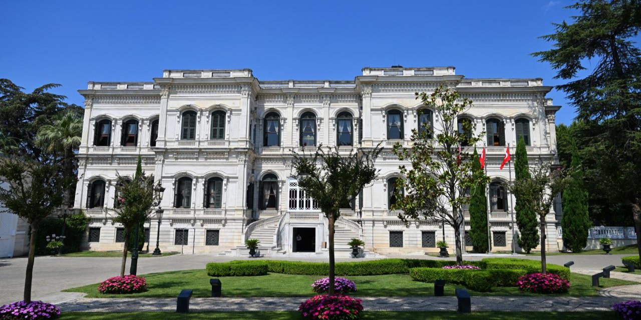 Osmanlı Devleti'nin son sarayı, tarihte derin izler bırakan olayların tanığı Yıldız Sarayı, 19 Temmuz'da ziyarete açılacak.