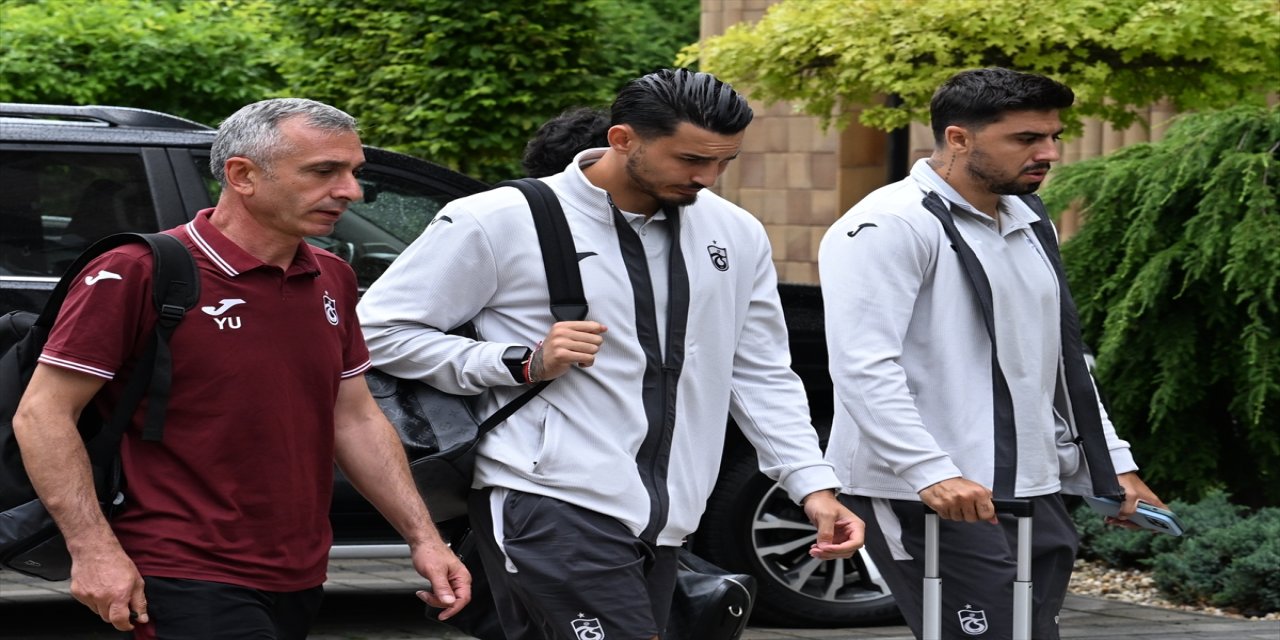 UEFA Avrupa Ligi 2. eleme turu ilk maçında yarın deplasmanda Ruzomberok ile karşılaşacak Trabzonspor, Slovakya'ya geldi.