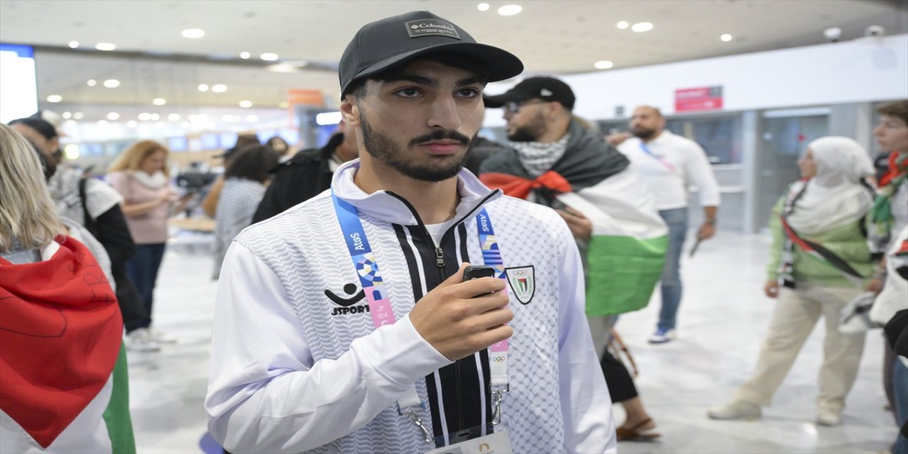 Olimpiyatlar'da mücadele edecek Filistinli sporcular, ülkelerinin bayrağını dalgalandırmak için Paris'e geldiklerini söyledi.