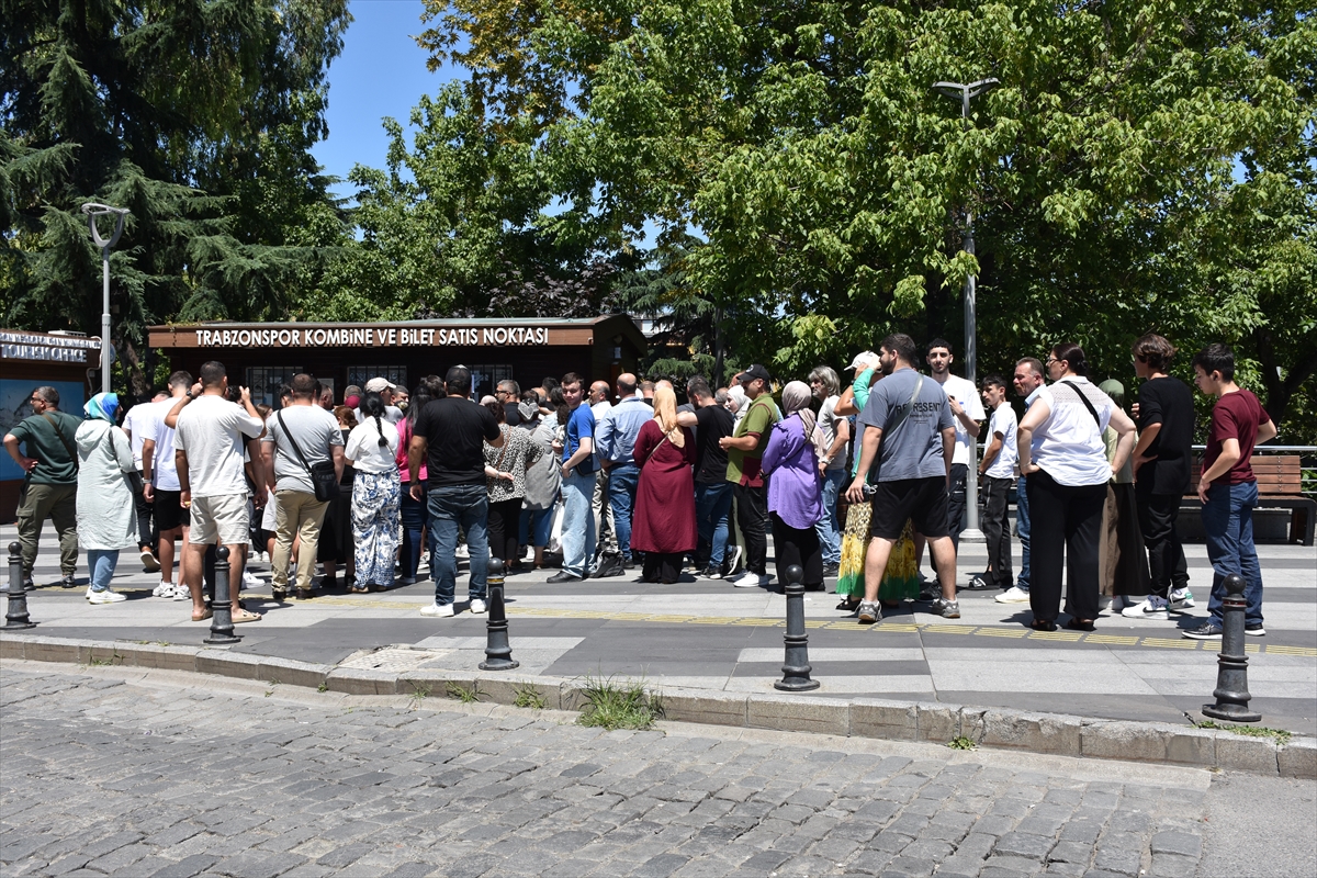UEFA Avrupa Ligi 2. Eleme Trabzonspor-Ruzomberok maçının biletleri satışa çıkarıldı