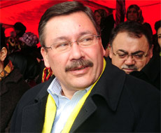 Gökçek'ten AKP'li vekile dava