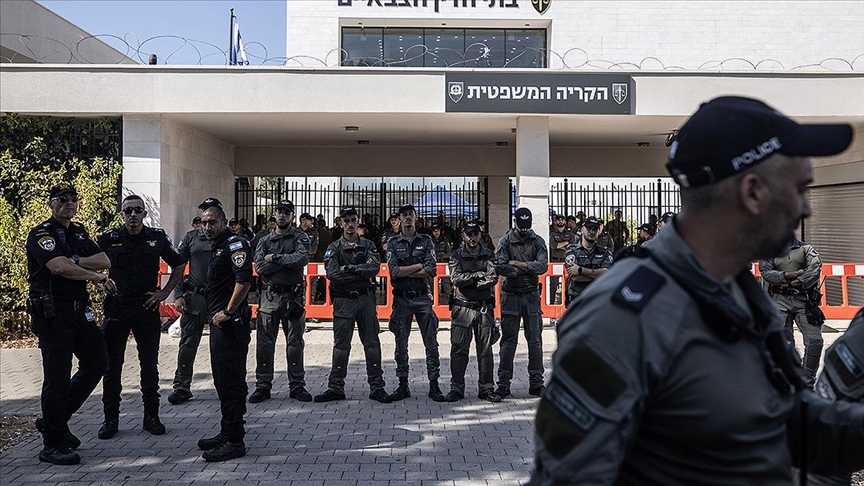 İsrail'de Filistinli esire cinsel işkenceyle suçlanan 5 askerin gözaltı süresinin uzatılacağı bildirildi