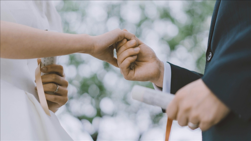 Çin'de  yeni evlilikler azalıyor