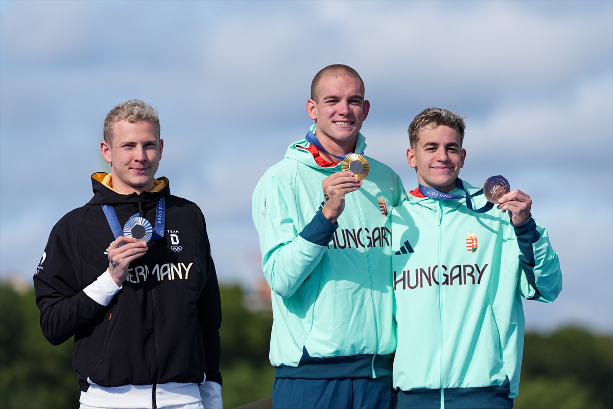 Erkekler 10 kilometrede milli yüzücü Kuzey Tunçelli 23'üncü oldo