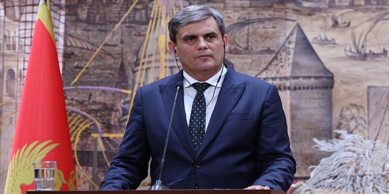 "Biz Türkiye Cumhuriyeti'ni istikrar ve huzur barışçısı, elçisi olarak görüyoruz."