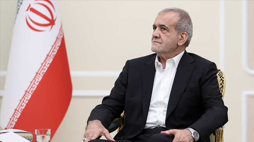 İran Cumhurbaşkanı Pezeşkiyan: "Ülke ağır koşullar altında ve halk ekonomik açıdan zor durumda"