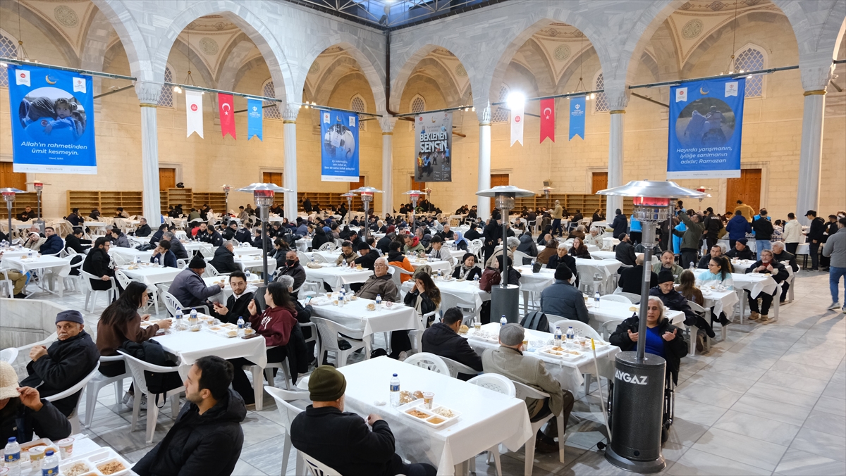 Türkiye Diyanet Vakfı, son 2 yılda 100 milyondan fazla kişiye yardım eli uzattı