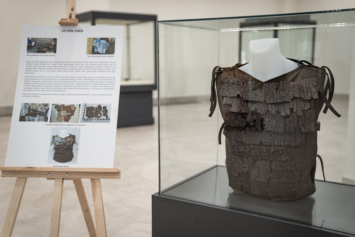 Doğu Anadolu'nun 3 bin 500 yıllık takıları Erzurum Müzesi'nde beğeniye sunuldu