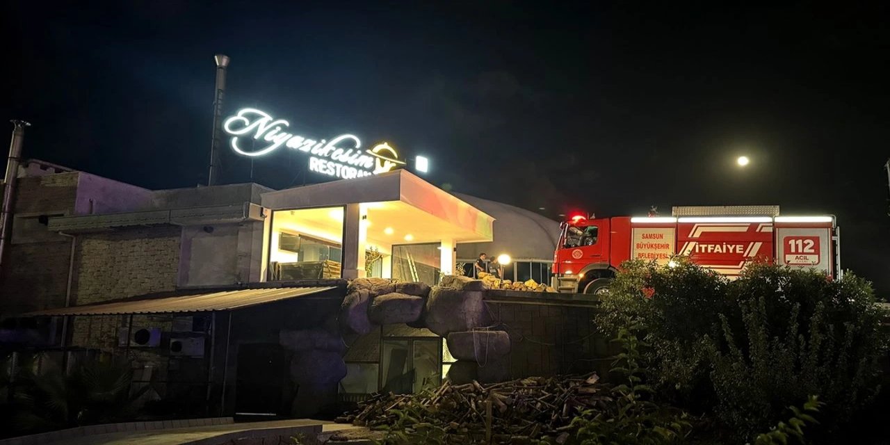 Samsun'un İlkadım ilçesinde restoranda çıkan yangın söndürüldü.