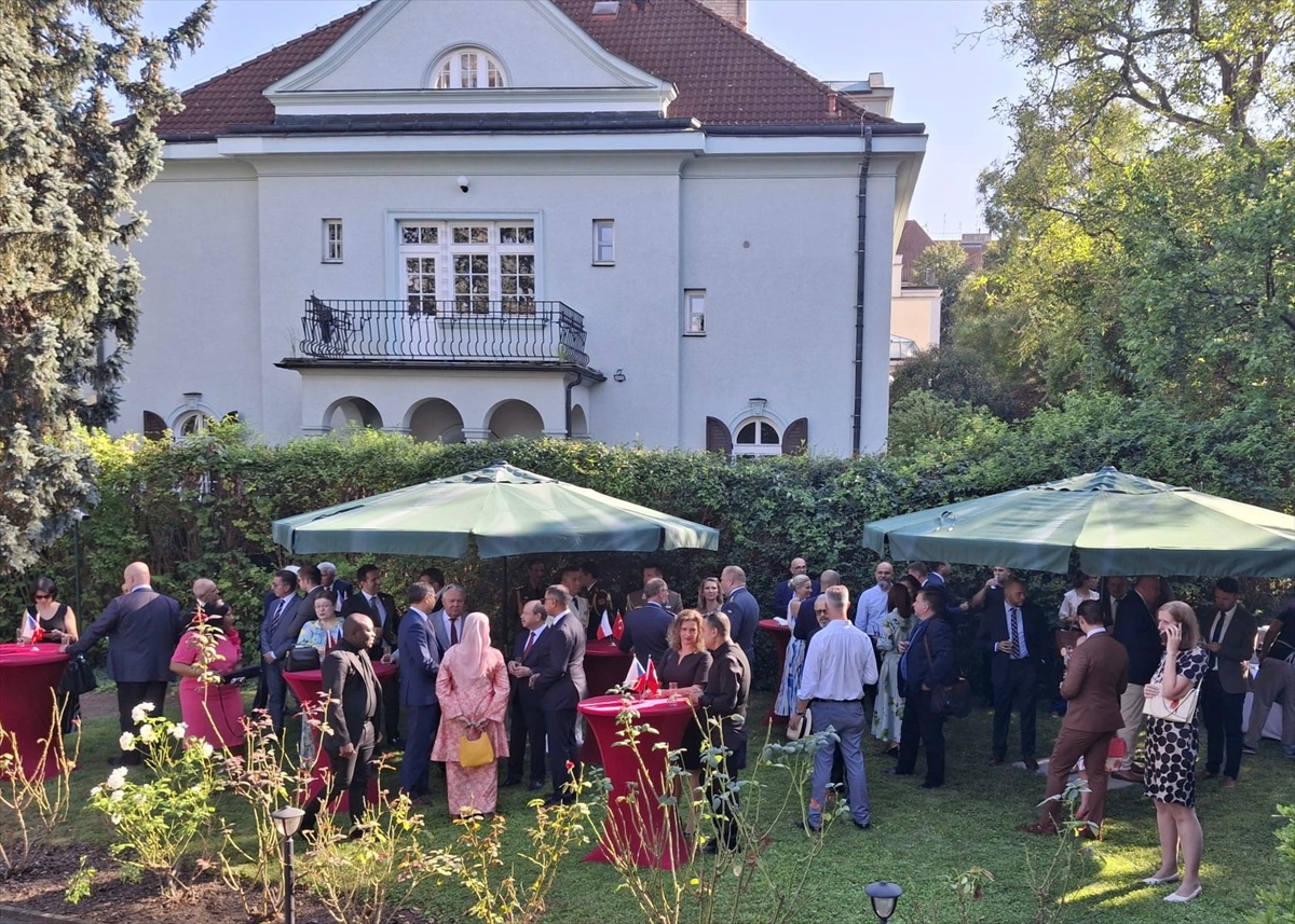 Büyük Zafer’in 102’nci yılı Çekya’da kutlandı