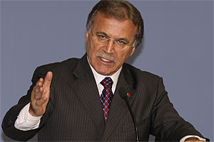 Bakan'dan Başbuğ'a şok yalanlama