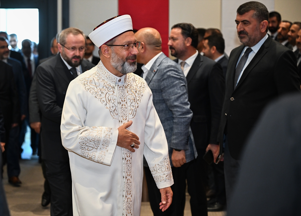 Diyanet Akademisi Çalışıyor