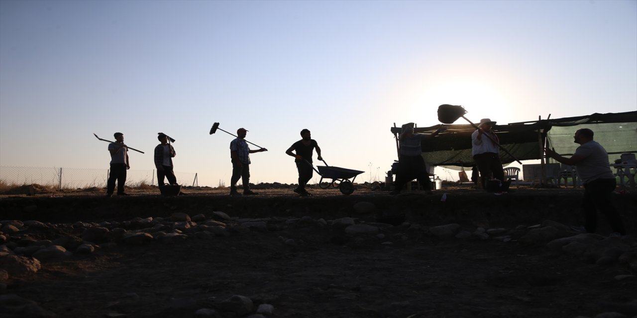 "Çocuklar öldüğünde aileyle olan bağlantılarının kopmasını istemediklerini düşünüyoruz."