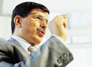 Davutoğlu neden tercih edildi?