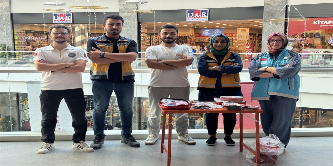 "Aslında güzel bir etkinlik, herkesin bu konularda bilinçli olması gerekiyor."