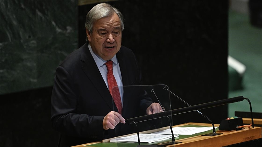 Guterres :"Lübnan, İsrail ve dünya halkı, Lübnan'ın yeni bir Gazze olmasını kaldıramaz"