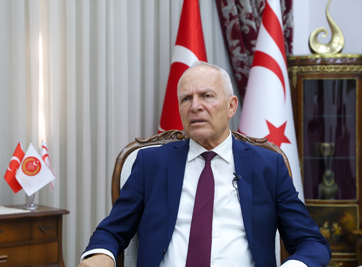 KKTC Cumhuriyet Meclisi Başkanı Töre'den İngiltere'nin Kıbrıs'a ilave asker göndermesine tepki