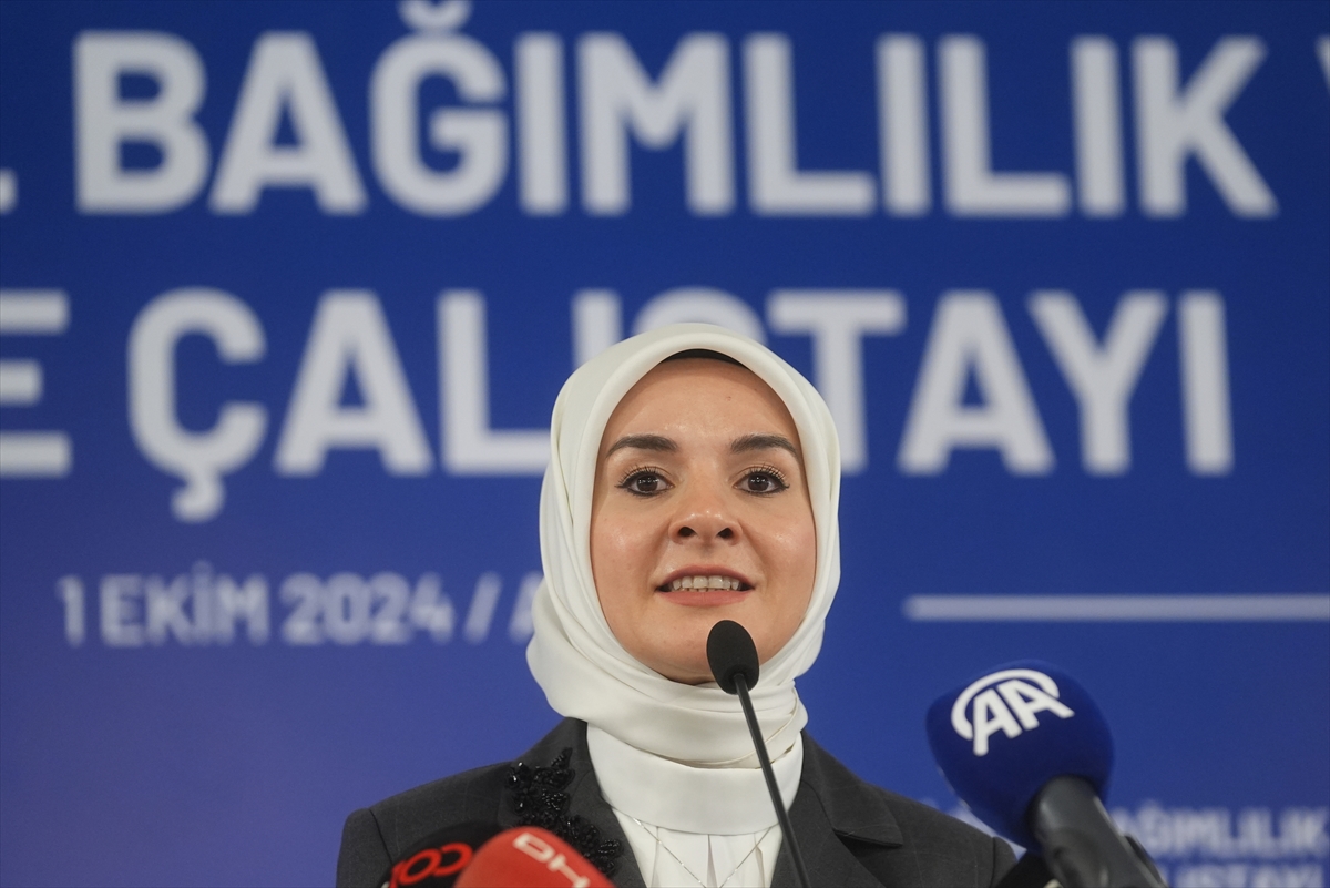 Dijital bağımlılıkla mücadelede yol haritası çıkarılacak