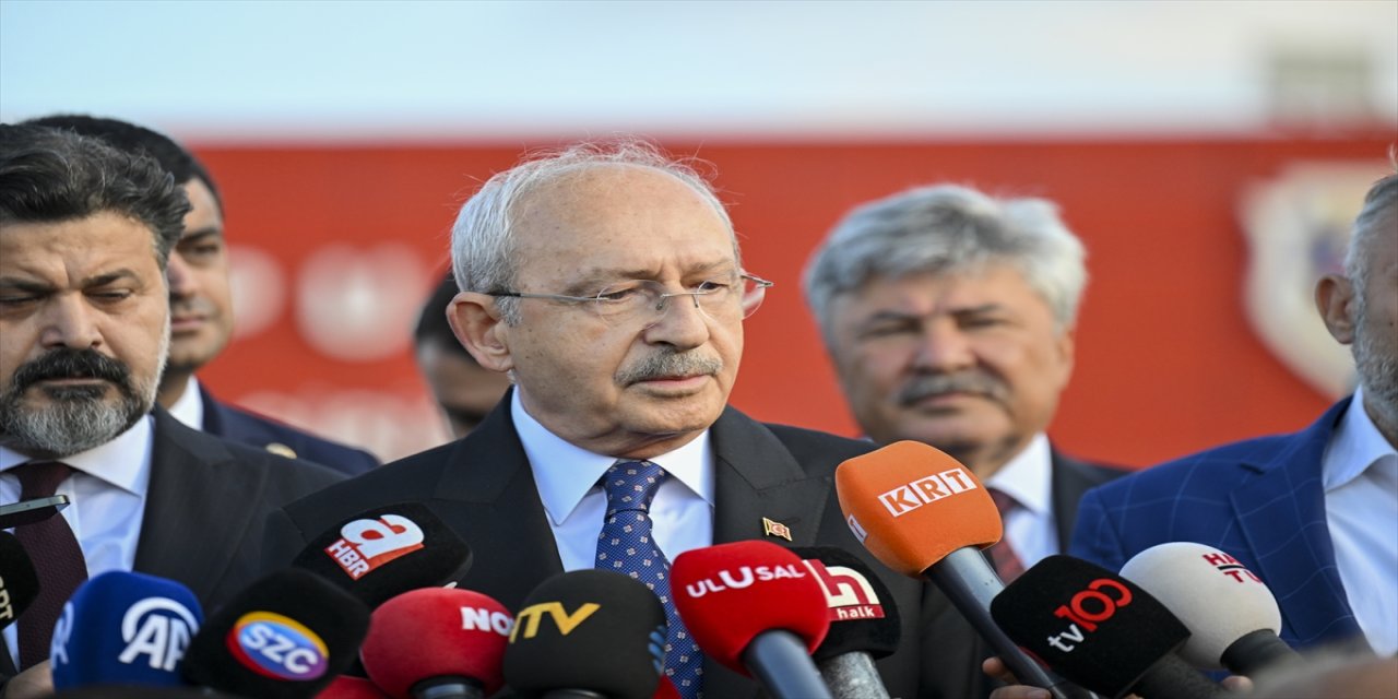 "Adalet yürüyüşünü, her bir suçlu cezasını bulana kadar, demir parmaklıkların arkasına girene kadar devam ettireceğim."