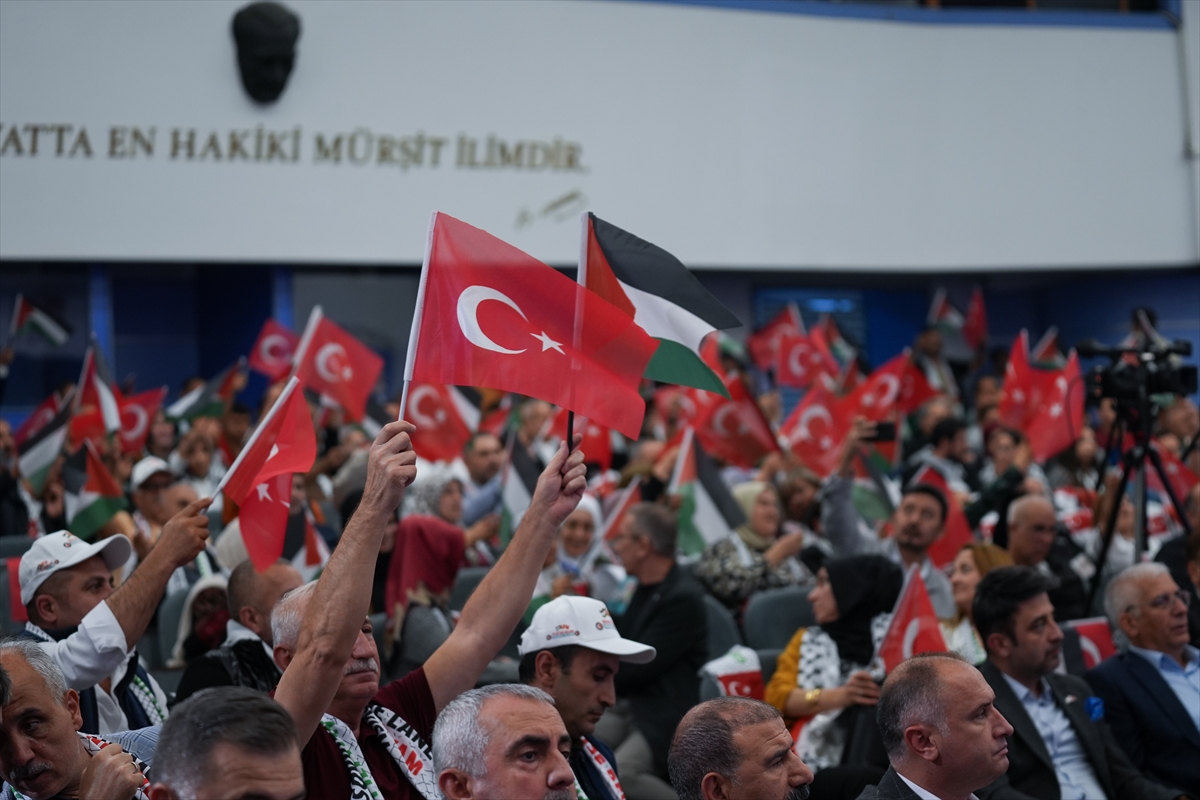 Vicdanlarımızı harekete geçirmeliyiz