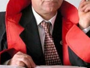 Savcı Altay çok tanıdık