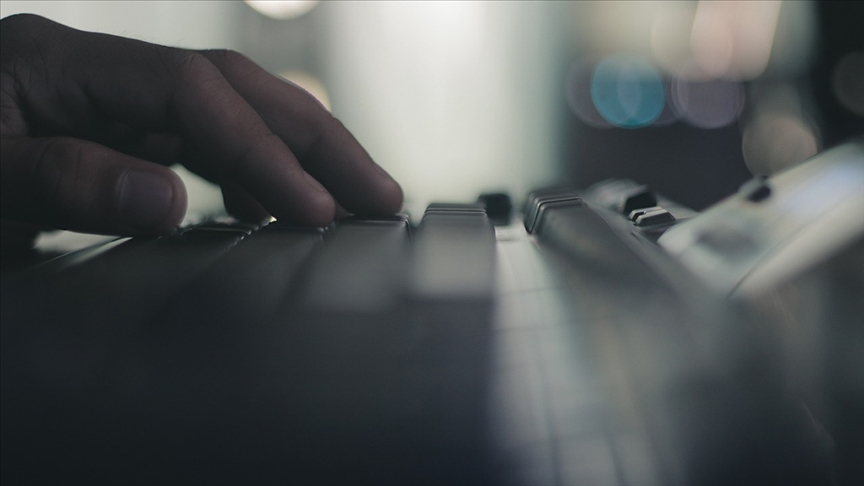 5 bin 18 sosyal medya hesabındaki paylaşımlarda suç unsuru