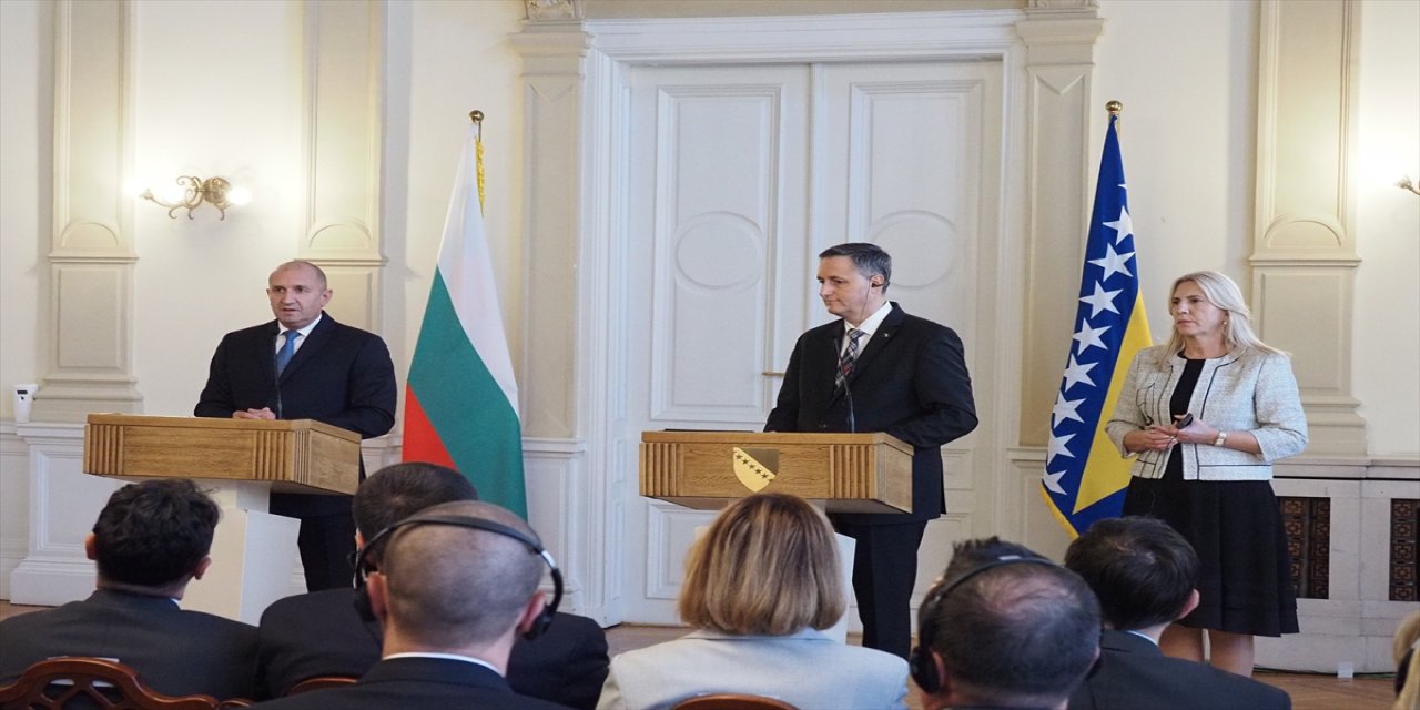 Bulgaristan Cumhurbaşkanı Rumen Radev, ülkesinin Bosna Hersek'in Avrupa Birliği (AB) üyelik sürecinde destek olacağını belirtti.