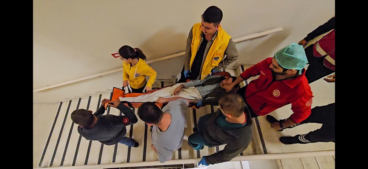 Samsun'da hastanede deprem tatbikatı yapıldı