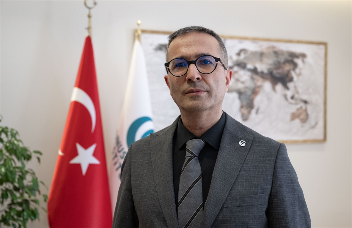 Yunus Emre Enstitüsü, 2025'te 250 bin kişiye Türkçe öğretmeyi hedefliyor