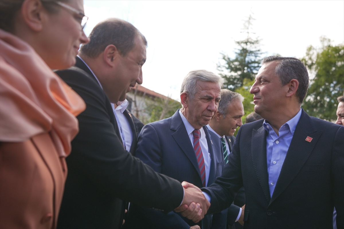 "Bütçeden eğitime ayrılan pay yüzde 40 azaldı"