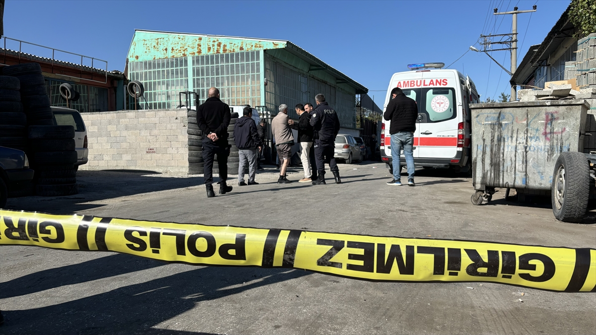 Kütahya'da silahlı kavgada 2 kişi yaralandı