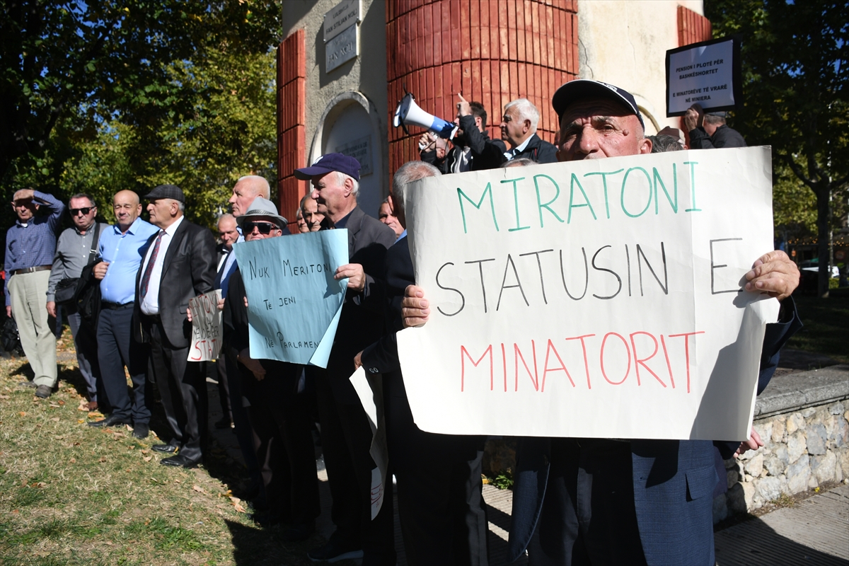 Arnavutluk Meclisindeki gerginlik devam ediyor