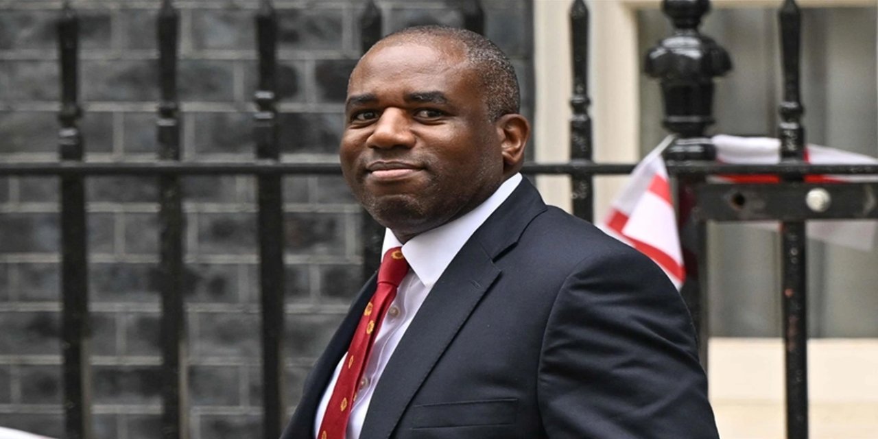 "Lammy özür dileyecek mi yoksa Başbakan onun yerine mi özür dileyecek?"