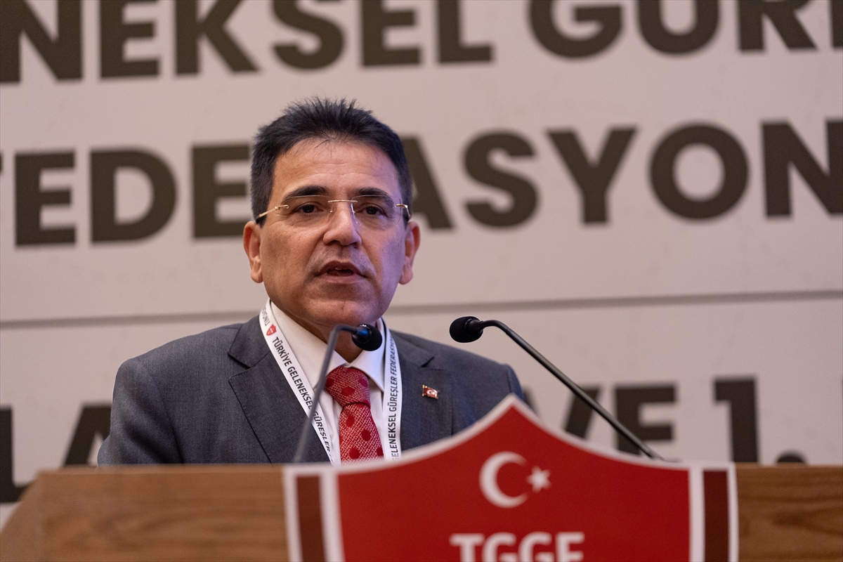 Türkiye Geleneksel Güreşler Federasyonunun başkanlığına İbrahim Türkiş yeniden seçildi